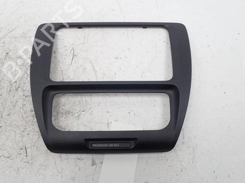 Used Middle console VW JETTA IV (162, 163, AV3, AV2) 1.6 TDI (105 hp) 30991869