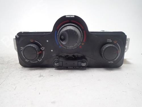 AC-Styringsenhed/Manøvreenhed RENAULT CLIO III (BR0/1, CR0/1) 1.5 dCi (75 hp) 30988381