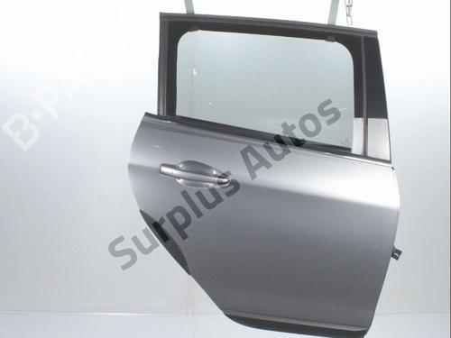 right-rear-door-peugeot-2008-i-cu_-2013-37220643 main image