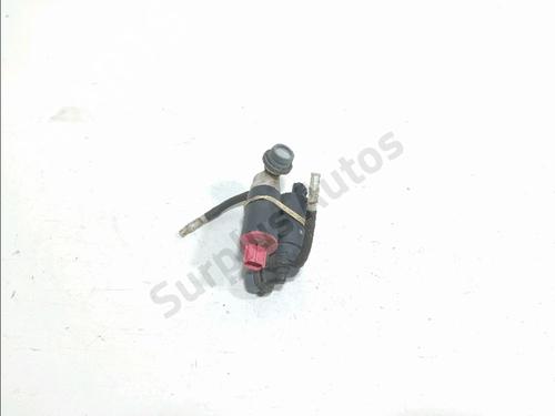 Used Washer pump Washer pump TOYOTA COROLLA Verso (ZER_, ZZE12_, R1_) 2.2 D-4D (AUR10_, AUR10R) (177 hp) 40061044 40061044