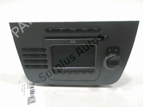 Used Radio Radio 37770017 37770017