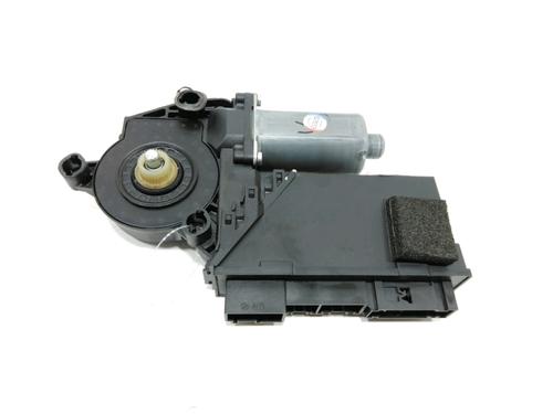 Rudehejsemekanisme Højre foran VW TOUAREG (7LA, 7L6, 7L7) 3.0 V6 TDI (240 hp) 30995395