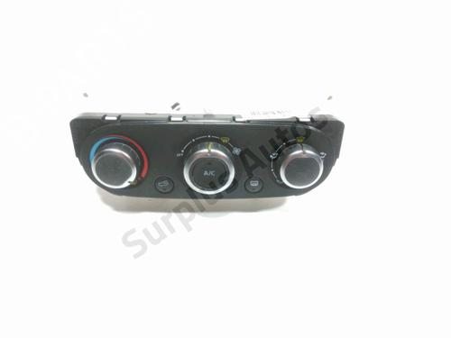 Used Climate control RENAULT CLIO IV (BH_) 0.9 TCe 90 (BHNF, BHMA, BHMH, BHJK, BHJR) (90 hp) 28227953