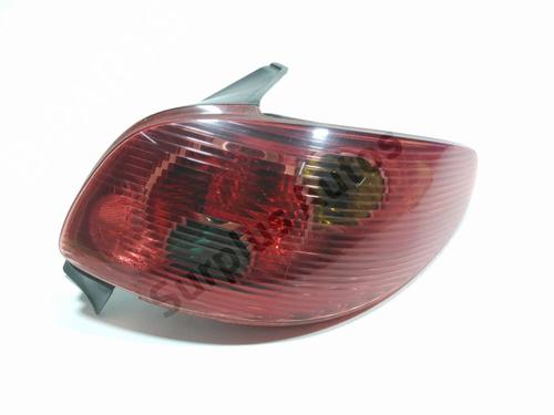 Høyre baklys PEUGEOT 206 Hatchback (2A/C) 1.4 HDi eco 70 | BP28269423C35 