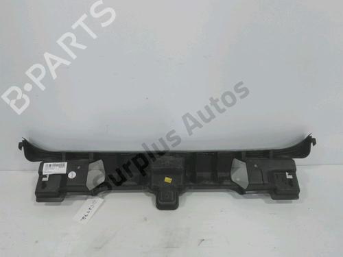 Used Rear bumper bracket Rear bumper bracket 36796635 36796635