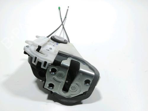 Højre bagtil lås Højre bagtil lås TOYOTA YARIS (_P13_) 1.0 (KSP130_, KSP130) (69 hp) 28254499 28254499