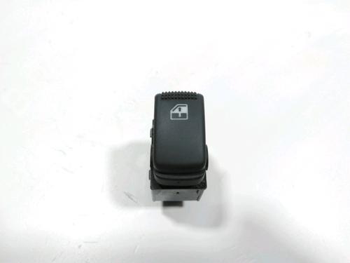 Used Left rear window switch HYUNDAI GETZ (TB) 1.5 CRDi (88 hp) 28255673