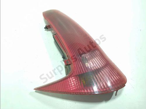 Used Left taillight Left taillight PEUGEOT 206 SW (2E/K) 2.0 HDi (90 hp) 40060881 40060881