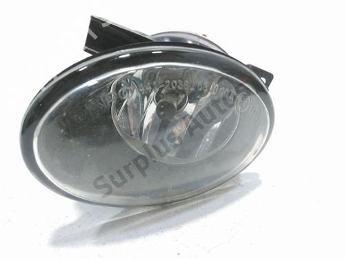 Used Right front fog light Right front fog light 39260636 39260636