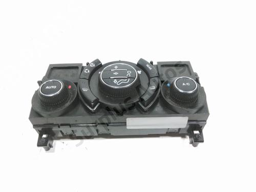 Used Climate control Climate control PEUGEOT 5008 (0U_, 0E_) 1.6 HDi (110 hp) 33973934 33973934