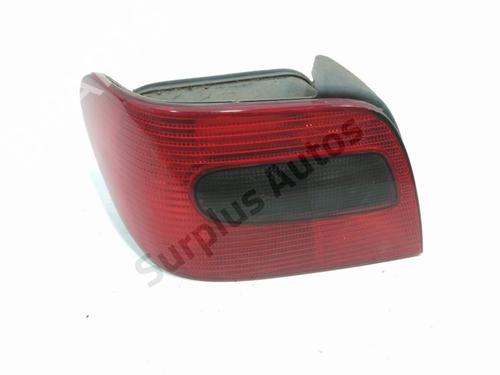 Farolim esquerdo Farolim esquerdo CITROËN XSARA (N1) 1.4 i (75 hp) 31006695 31006695