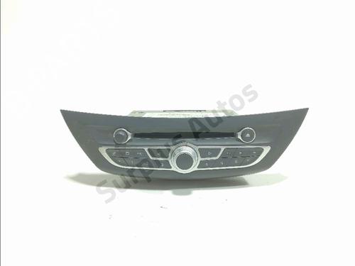 Used Radio Radio 38230930 38230930