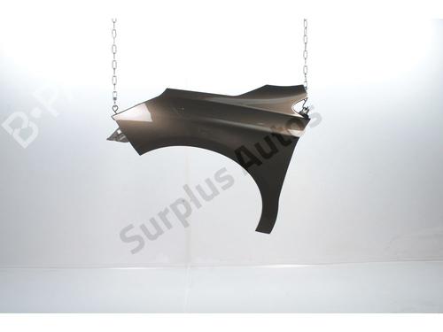 Used Left front fenders Left front fenders 36878205 36878205