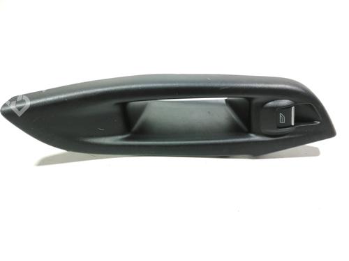 Used Right rear window switch FORD FOCUS III 1.0 EcoBoost (125 hp) 28249815