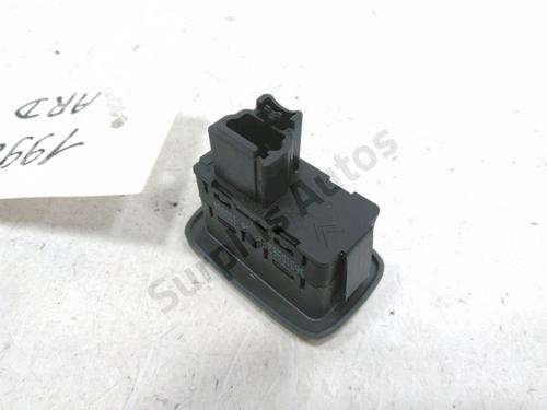 Right rear window switch CITROËN C5 II (RC_) 2.0 HDi (RCRHRH) | BP30999315I28 - Image 2