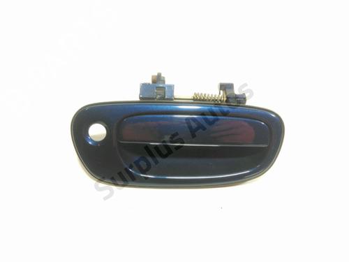 Used Front right exterior door handle Front right exterior door handle SUBARU IMPREZA Saloon (GC) 2.0 Turbo GT AWD (GC8) (218 hp) 30086400 30086400