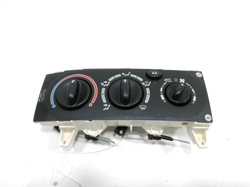 Used Climate control RENAULT SCÉNIC I MPV (JA0/1_, FA0_) 1.9 dTi (JA0N) (98 hp) 30988514