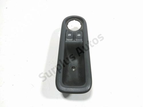Used Left front window switch Left front window switch RENAULT CLIO III (BR0/1, CR0/1) 1.2 16V (BR02, BR0J, BR11, CR02, CR0J, CR11) (75 hp) 33568810 33568810