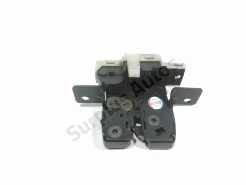 Used Tailgate lock RENAULT MEGANE II (BM0/1_, CM0/1_) 1.5 dCi (BM1F, CM1F) (86 hp) 28260775