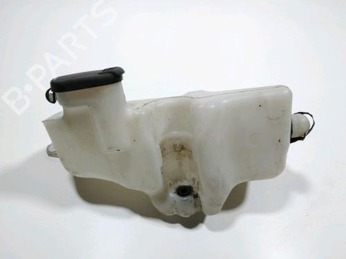 Used Windscreen washer tank RENAULT CLIO II (BB_, CB_) 1.5 dCi (B/CB07) (65 hp) 28273954