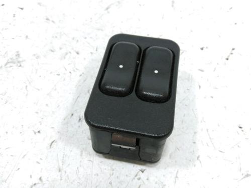 Used Left front window switch OPEL ASTRA G Hatchback (T98) 1.7 DTI 16V (F08, F48) (75 hp) 30998897