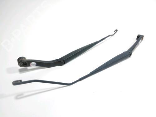 Used Front windshield wiper arm CHEVROLET CRUZE (J300) 2.0 CDI (163 hp) 28271864