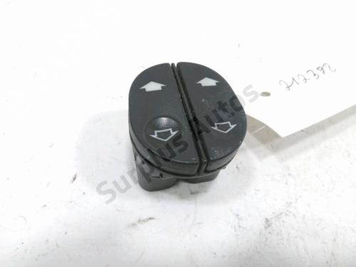 Used Left front window switch FORD FIESTA V (JH_, JD_) 1.4 TDCi (68 hp) 30999064