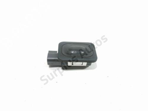 Used Tailgate handle JAGUAR XE (X760) 2.0 D (180 hp) 31368297