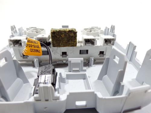 Interior roof light PEUGEOT 308 II (LB_, LP_, LW_, LH_, L3_) 1.6 HDi | BP28263393I8