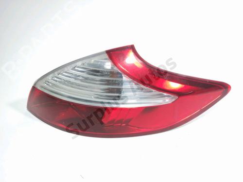 right-taillight-renault-megane-iii-hatchback-bz01_-b3_-2008-36314974 main image