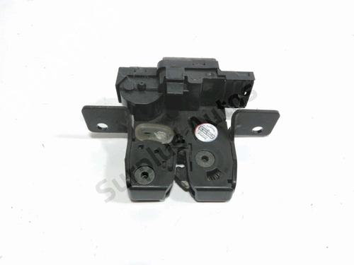 Used Tailgate lock RENAULT CLIO III (BR0/1, CR0/1) 1.5 dCi (88 hp) 31032760