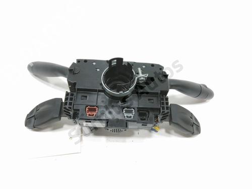 Steering wheel controls PEUGEOT 308 CC (4B_) 1.6 HDi | BP30988193E15 - Image 2