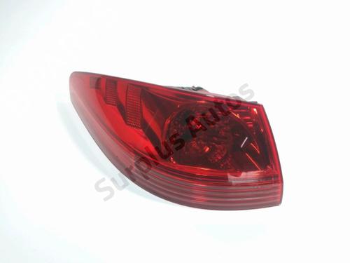 Left taillight PEUGEOT 607 (9D, 9U) 2.7 HDi 24V | BP28270021C34 