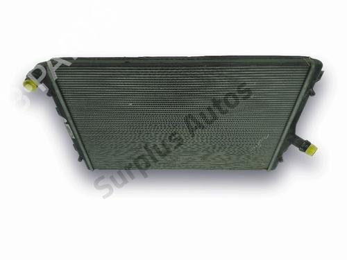 Radiateur Radiateur 37764329 37764329