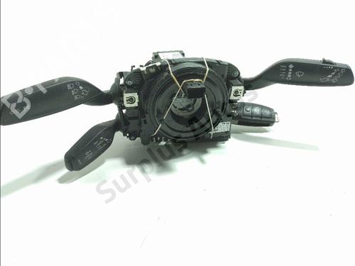 Commandes au volant AUDI Q3 (8UB, 8UG) 2.0 TDI (140 hp) 32402093