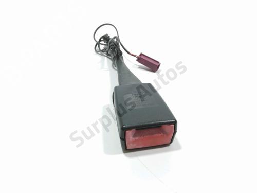Used Seat buckle FORD FIESTA VI (CB1, CCN) 1.4 TDCi (70 hp) 28233762