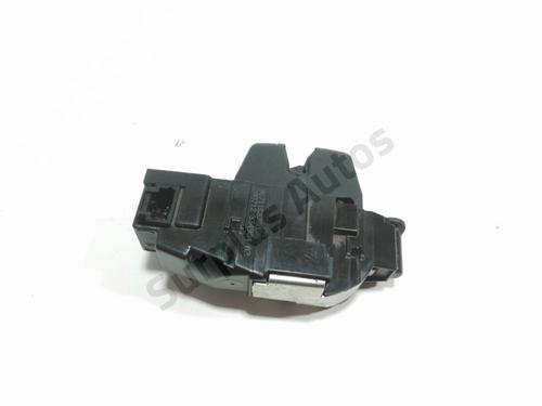 Used Tailgate lock CITROËN C3 Picasso (SH_) 1.6 HDI 90 (92 hp) 30087081