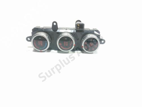 Used Climate control PEUGEOT ION Electric (64 hp) 28228020