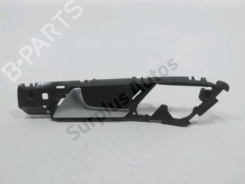 Venstre fortil invendig håndtag VW GOLF VII (5G1, BQ1, BE1, BE2) 1.6 TDI (105 hp) 31180779