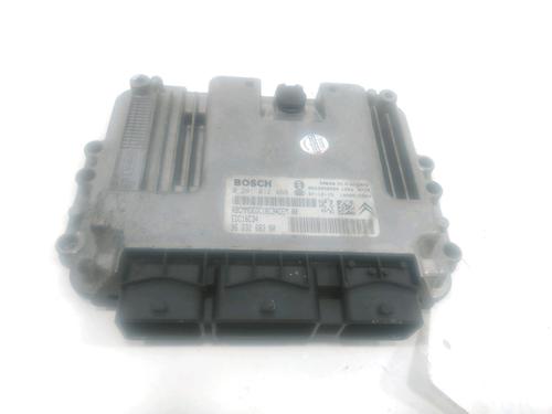 Calculateur moteur (ecu) CITROËN XSARA PICASSO (N68) 1.6 HDi (90 hp) 30984408