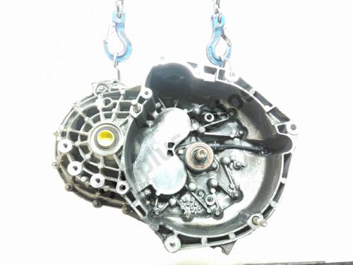 Used Gearbox FIAT DOBLO Bus (263_) 1.6 D Multijet (263AXD1B, 263AXX1B) (105 hp) 28224688