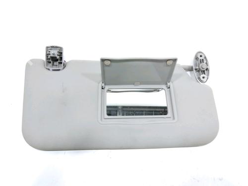 Used Right sun visor Right sun visor 37784605 37784605