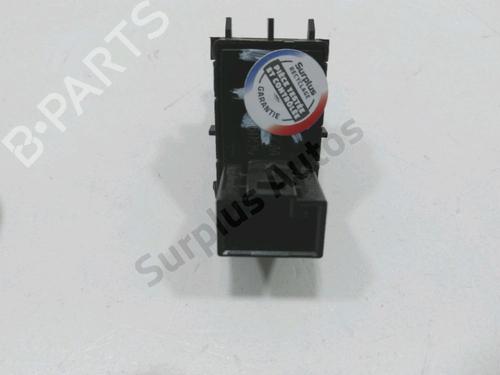Left rear window switch VW POLO VI (AW1, BZ1, AE1) 1.0 TSI | BP31000605I29