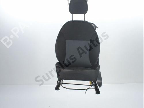 Used Left front seat PEUGEOT 208 I (CA_, CC_) 1.2 VTi 68 / PureTech 68 (68 hp) 28265273