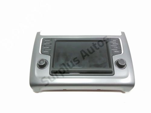 Used Radio VW POLO V (6R1, 6C1) 1.0 (60 hp) 28231968