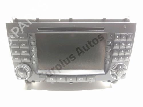 Used Radio Radio 37017610 37017610