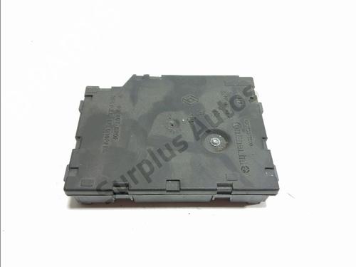 Lettore di schede RENAULT CLIO IV Grandtour (KH_) 1.5 dCi 90 (KHN3, KHN4) (90 hp) 32379433