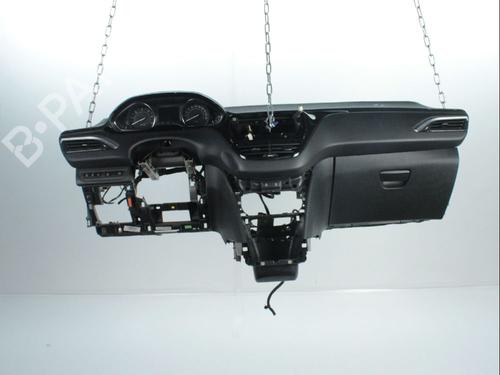Used Dashboard Dashboard PEUGEOT 208 I (CA_, CC_) 1.6 HDi (92 hp) 28231696 28231696