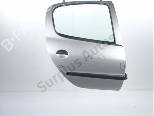 Used Right rear door PEUGEOT 206+ (2L_, 2M_) 1.4 HDi eco 70 (68 hp) 28253329