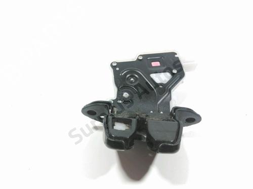 Used Tailgate lock RENAULT KADJAR (HA_, HL_) 1.6 dCi 130 (HLA4) (130 hp) 28260821